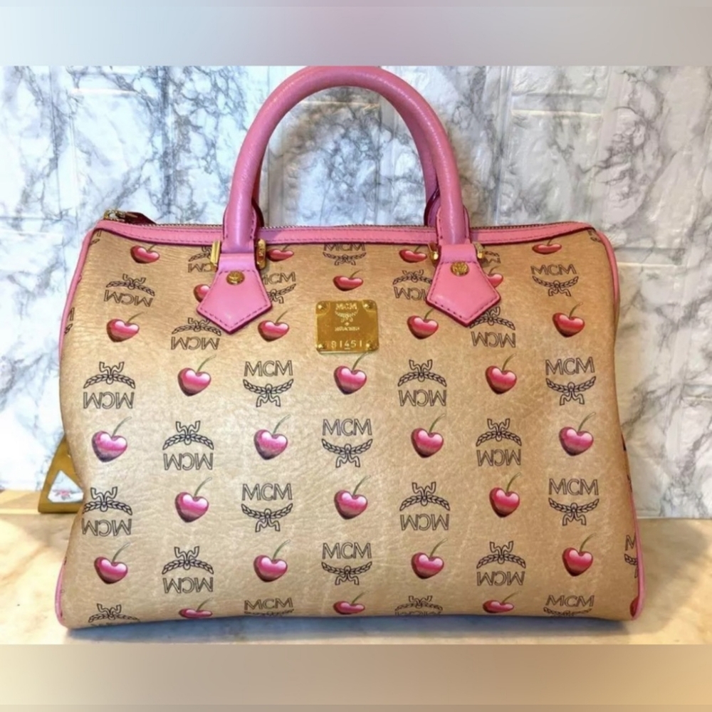 MCM Boston Bag With 2 COA'S, Dustbag & Matching Card Case Wallet... VERY RARE!!! - Picture 2 of 16